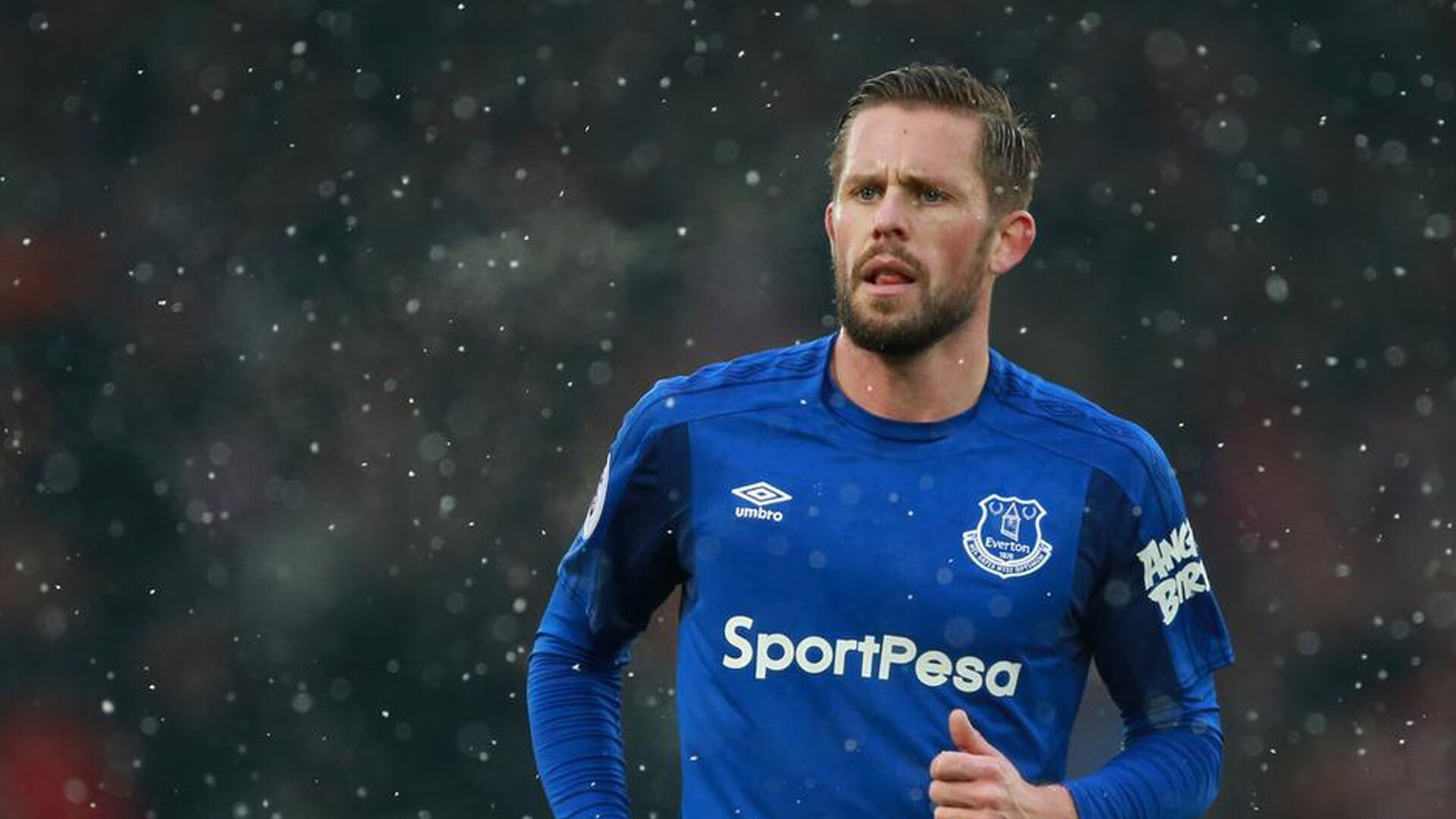 阿坎吉，攻防转换的艺术大师，中国对阵勒沃库森的关键胜负手