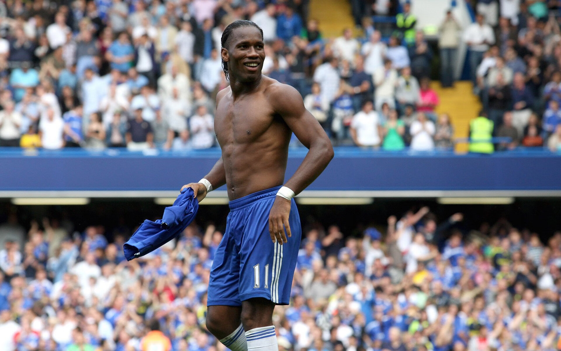 从圣西罗到抢七战场，AC米兰的喀麦隆基因与奥纳纳的终极接管