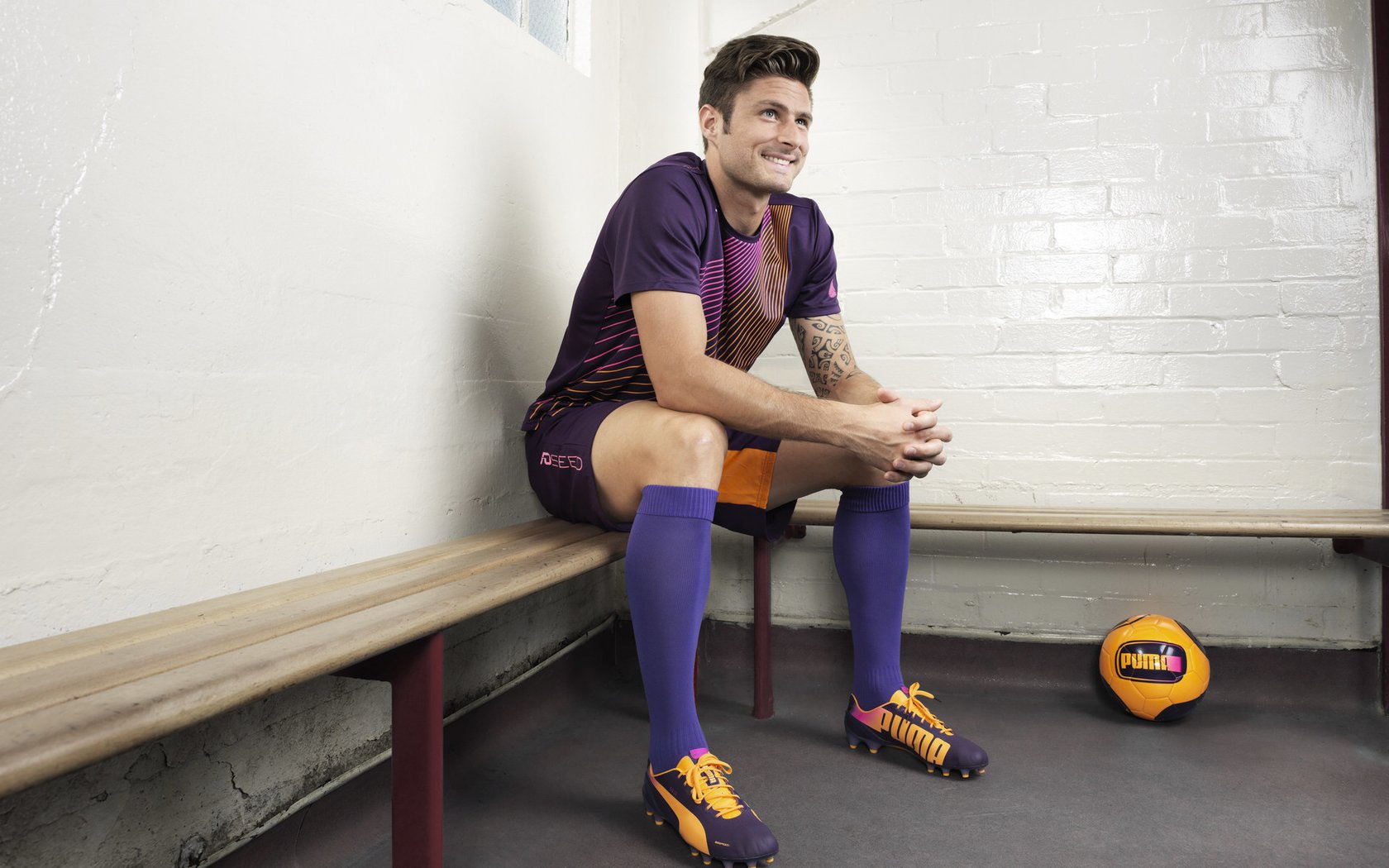 从深渊到巅峰,苏亚雷斯自我救赎之路,比利亚雷亚尔奥地利突围记